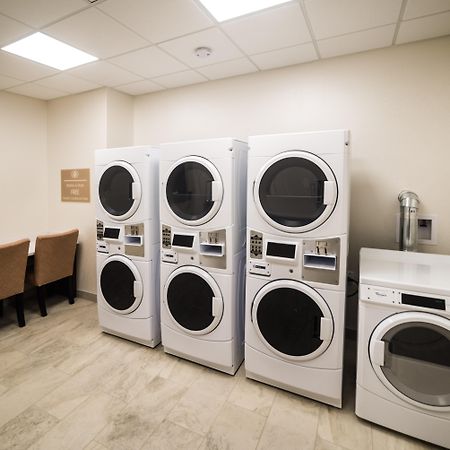 Candlewood Suites West Edmonton - Mall Area By Ihg Exterior foto
